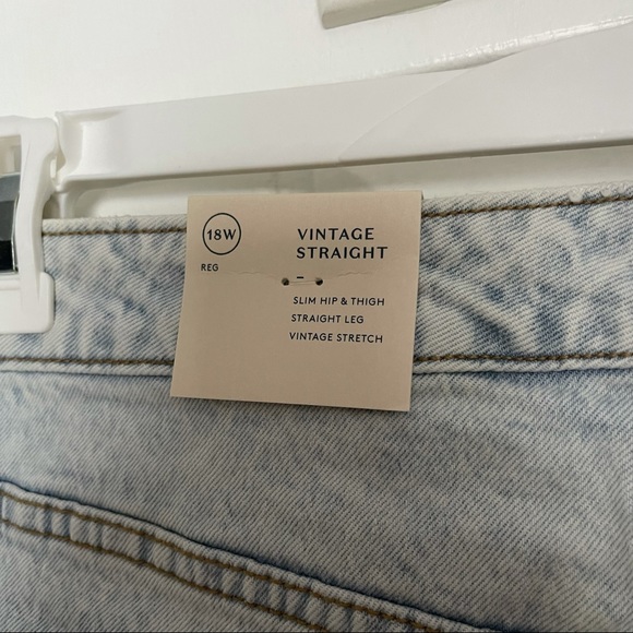 UNIVERSAL THREAD VINTAGE STRAIGHT MOM JEANS 18W - Picture 8 of 8